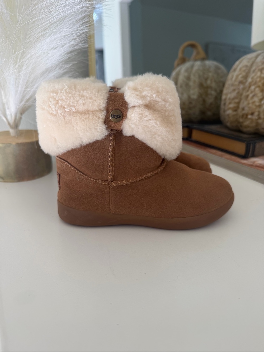UGG Kids Chestnut Brown Boot with Cream Fur Cuff